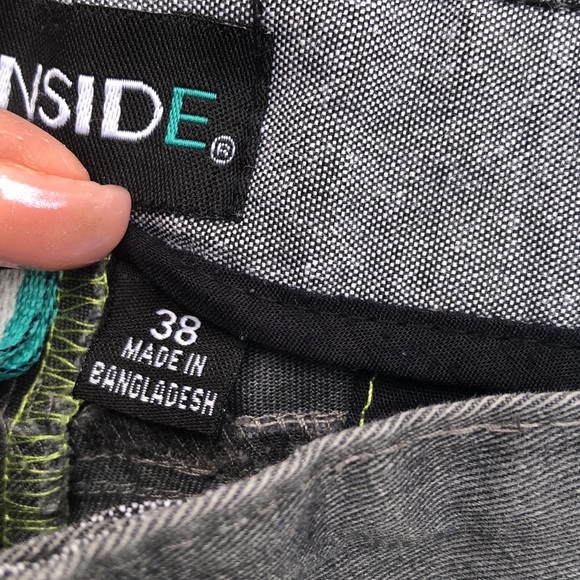 Burnside Cargo Shorts - Picture 3 of 8